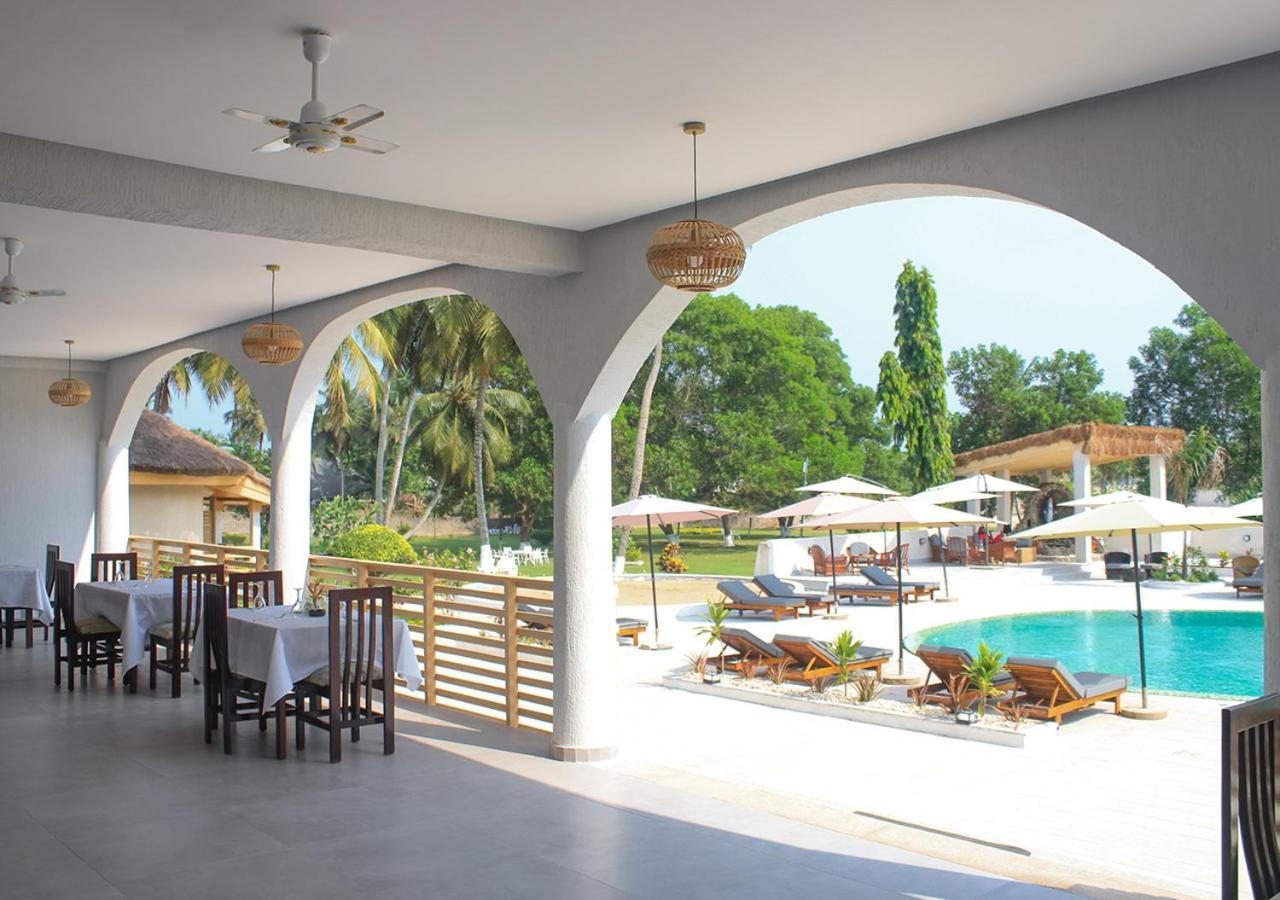 Enotel Beach Hotel San-Pedro Exterior photo