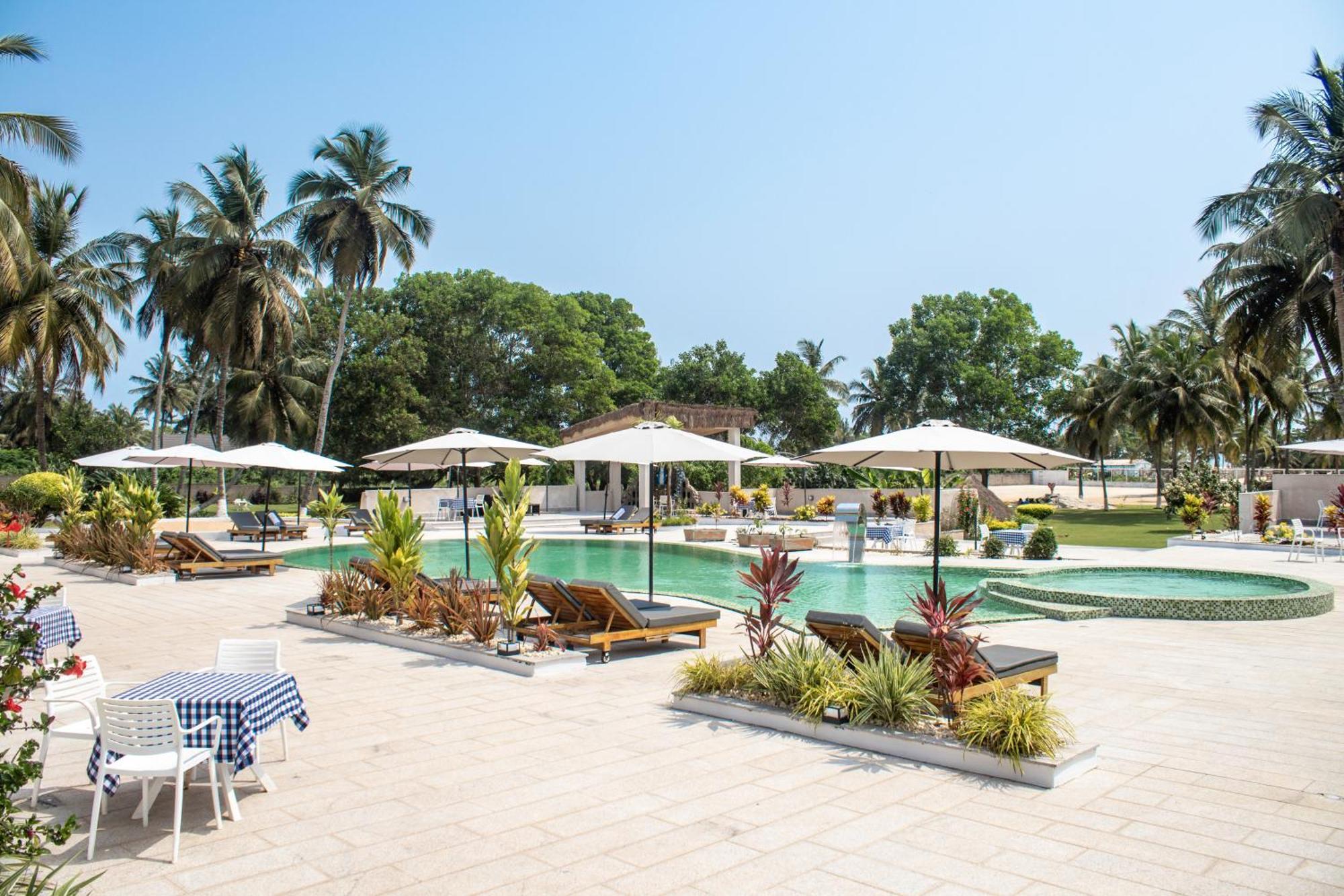 Enotel Beach Hotel San-Pedro Exterior photo